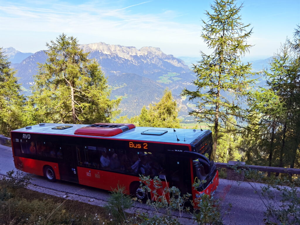 Ohne Anstrengung kommst du mit dem Kehlsteinhaus Bus hinauf